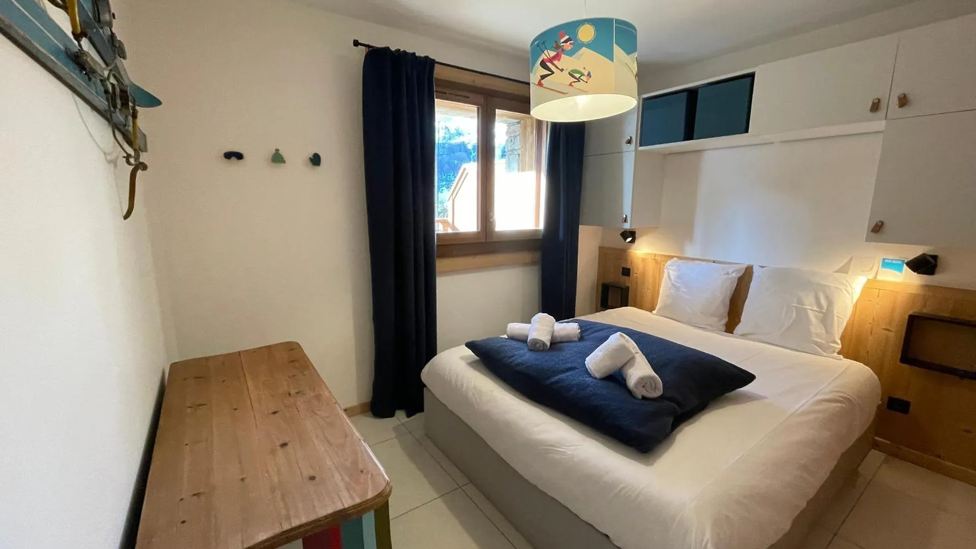 Appartement 8 Personnes Neuf Au Coeur Du Village Saint-Sorlin-dʼArves