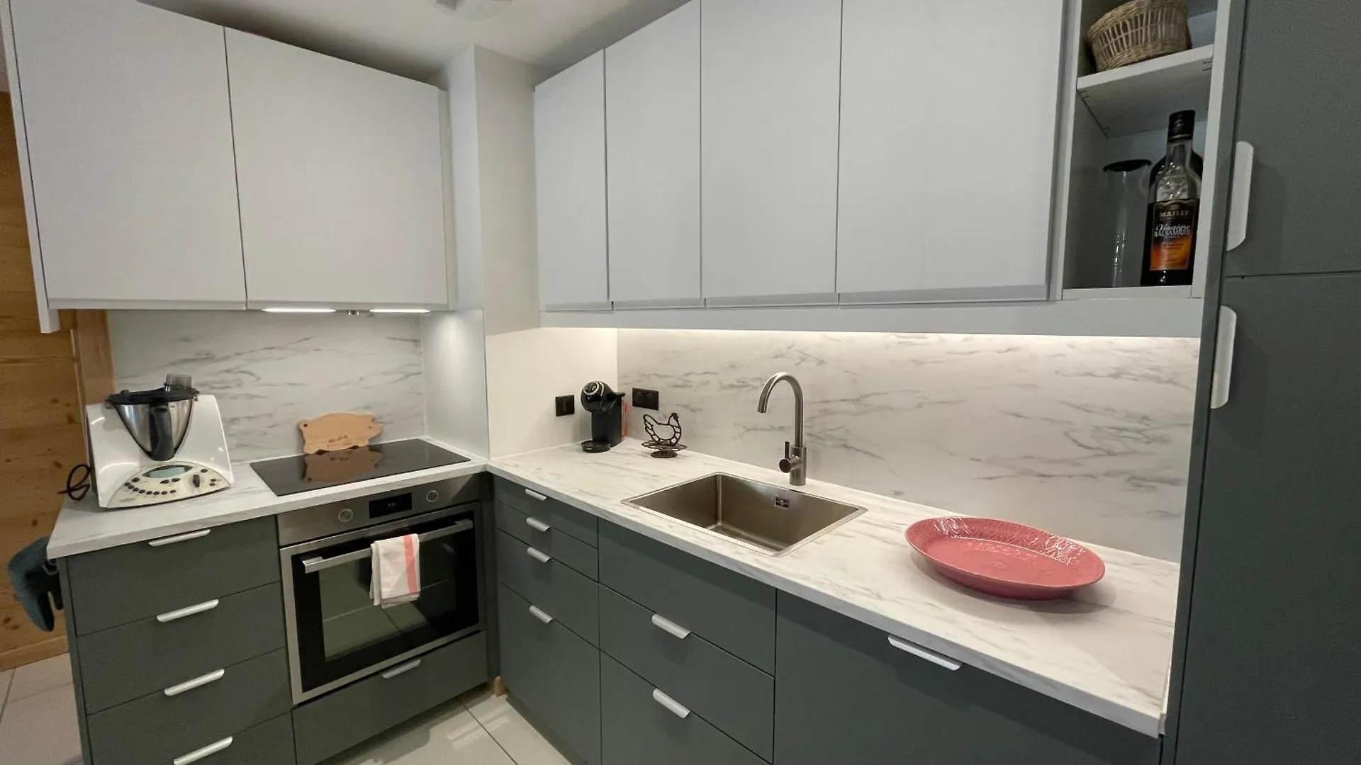 Appartement 8 Personnes Neuf Au Coeur Du Village Saint-Sorlin-dʼArves Apartamento